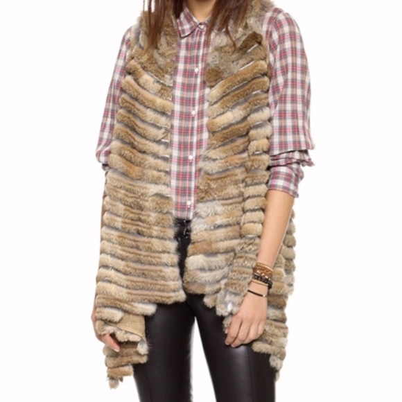 JOCELYN
Striped Fur Jacket
Size: S - Picture 2 of 4